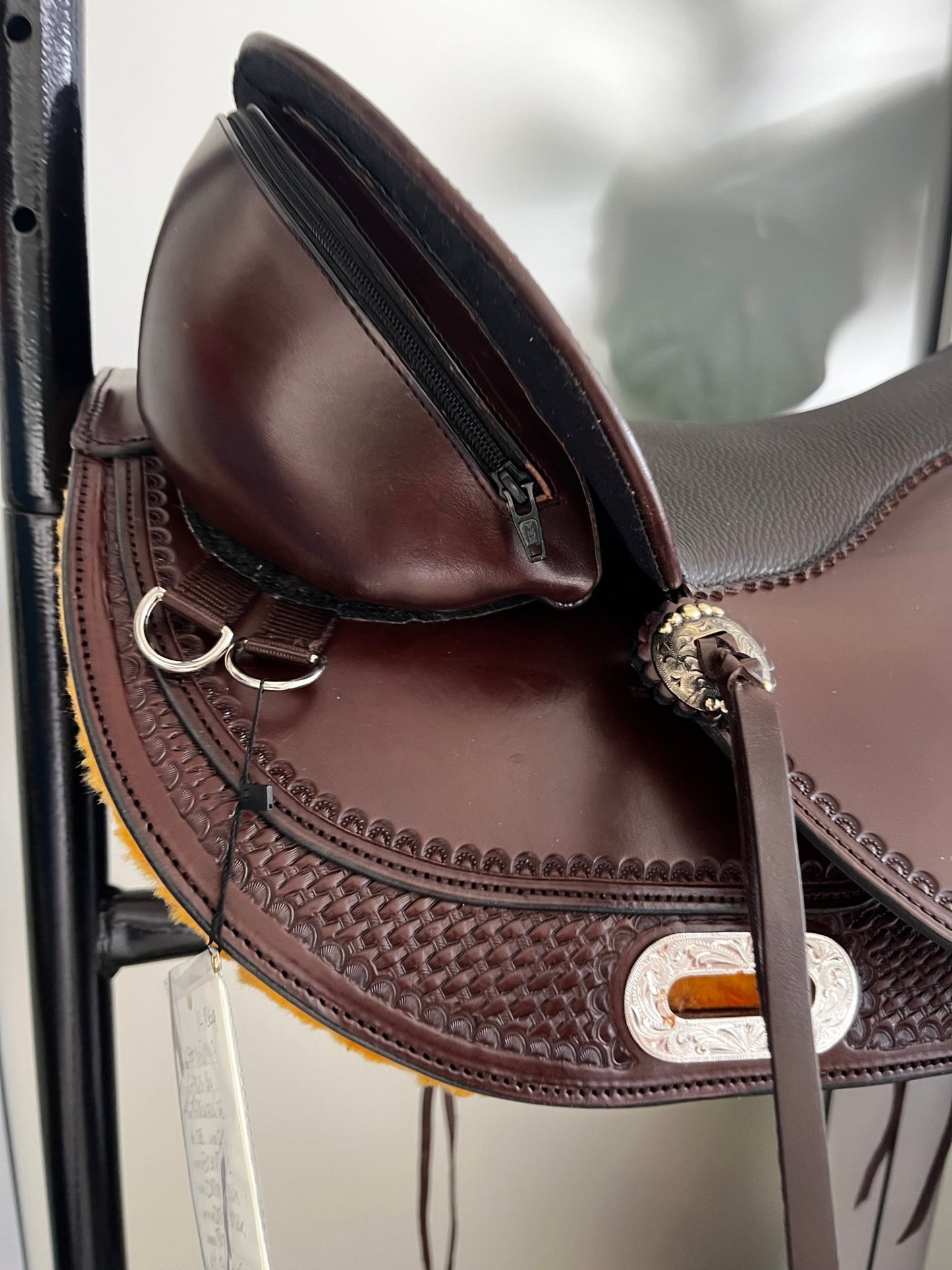 Freeform Western Virginian Treeless Saddle - Freeform Saddles